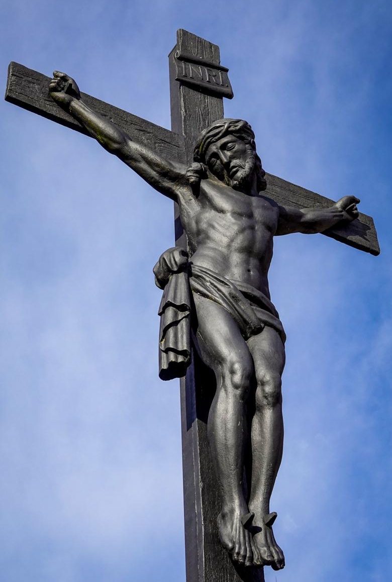 Jésus Christ est souffert par son amour pour nous